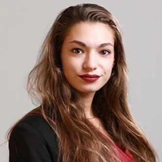 Responsable commerciale et visiteurs professionnels